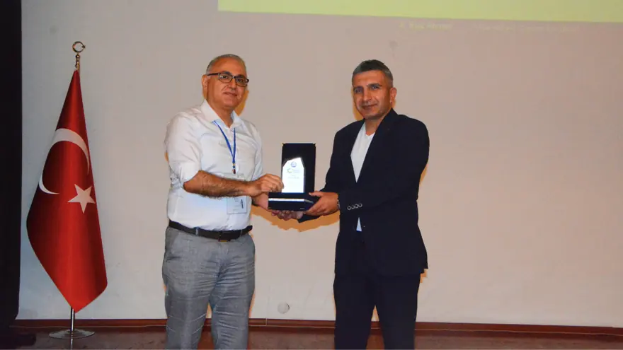 Ege Üniversitesi'nde düzenlenen uluslararası diferansiyel geometri kongresi