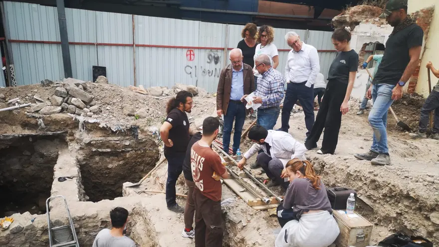 İzmir kıyı değişimi ve deprem riski üzerine yapılan araştırma