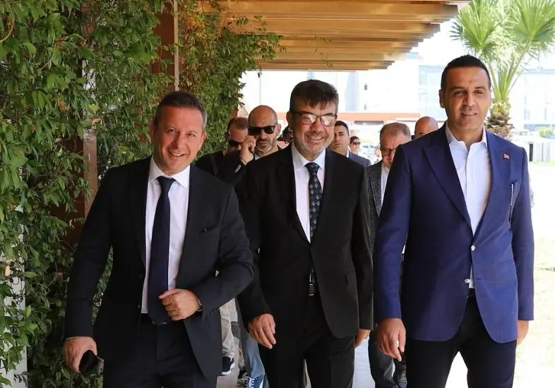 İKÇÜ Rektörü Prof. Dr. Mustafa Balcı'nın tebrik ziyaretleri